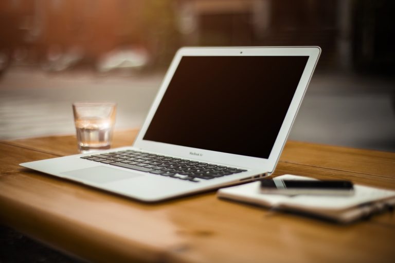 La dernière version du MacBook Pro d’Apple résout encore une fois les problèmes de clavier
