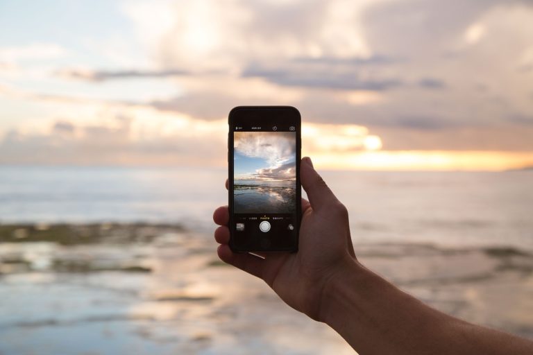 Comment verrouiller votre smartphone peut révéler votre âge ?