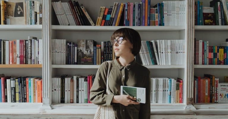 Pourquoi les geeks sont-ils fascinés par les avancées en interaction multi-sensorielle, modélisation interactive et univers virtuels partagés ?