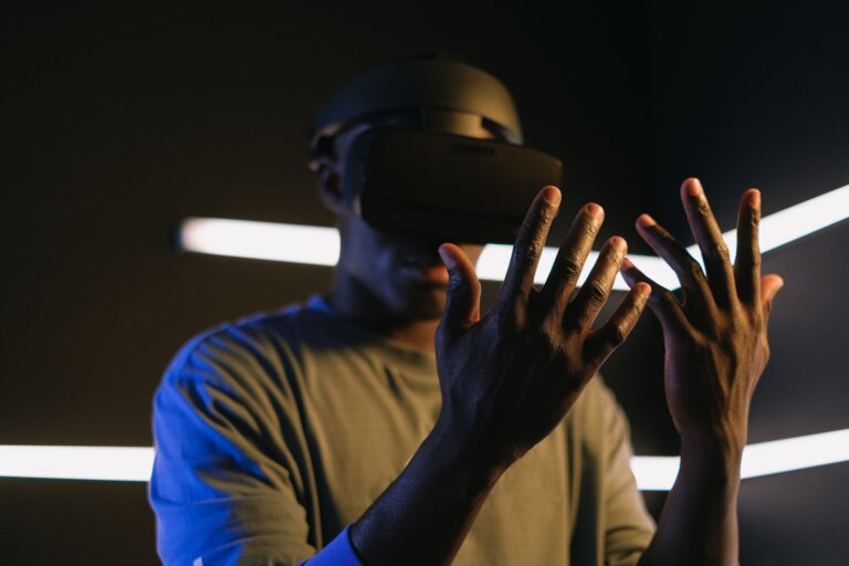 Les geeks sont-ils accros aux technologies de réalité augmentée et d&rsquo;interaction tactile ?